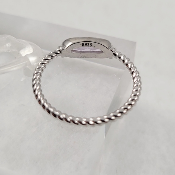 Sterling Silver Horizontal Amethyst Ring - Picture 7 of 10